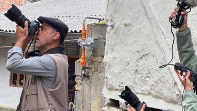 خیره به خورشید